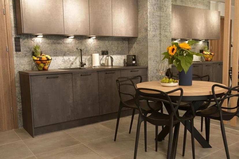 Apartament Prywatny Stone Hill Rackiewicz Z Basenem Szklarska Poręba Exteriör bild
